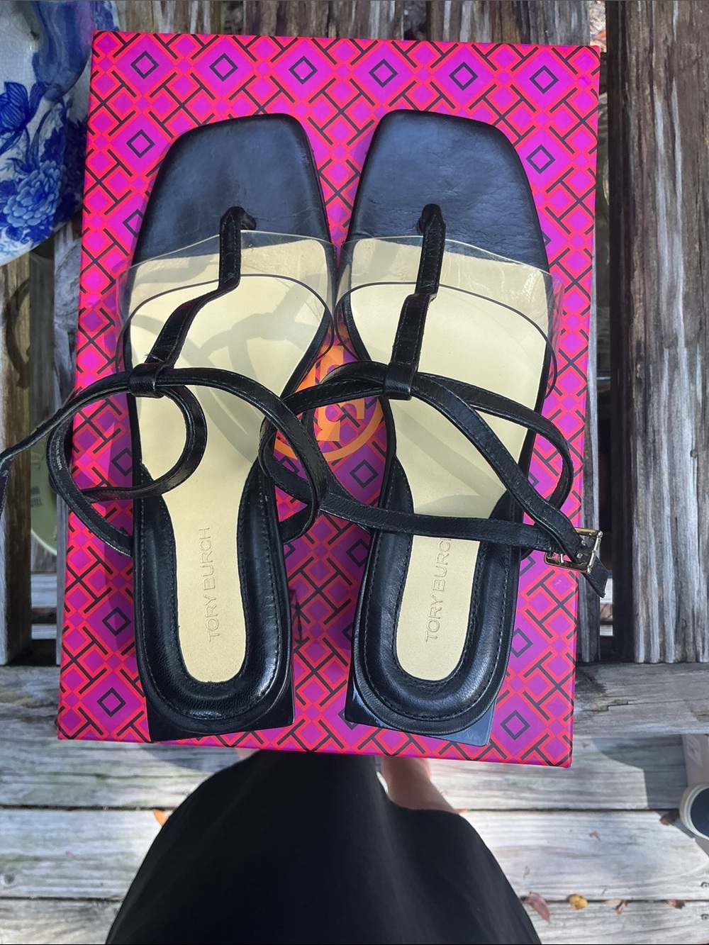 Tory Burch Black Leather T-Strap Sandals with Clear Toe Strap size 7.5 - Picture 6 of 7